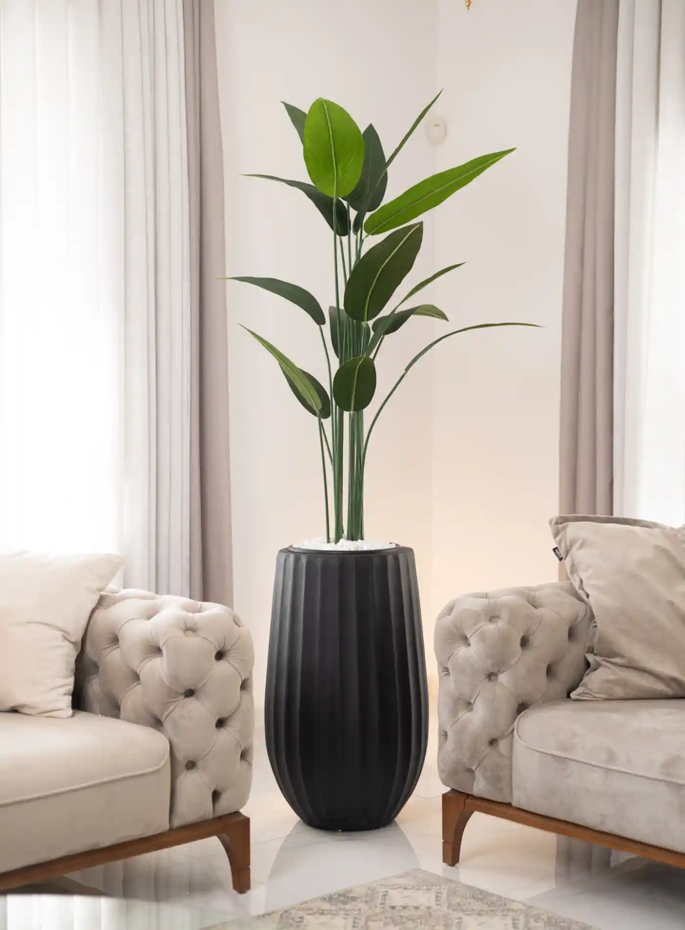 כד Elegance 70 בשילוב ציפור גן עדן מלאכותית